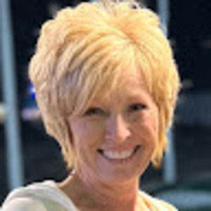 Meet your Posher, Lynn